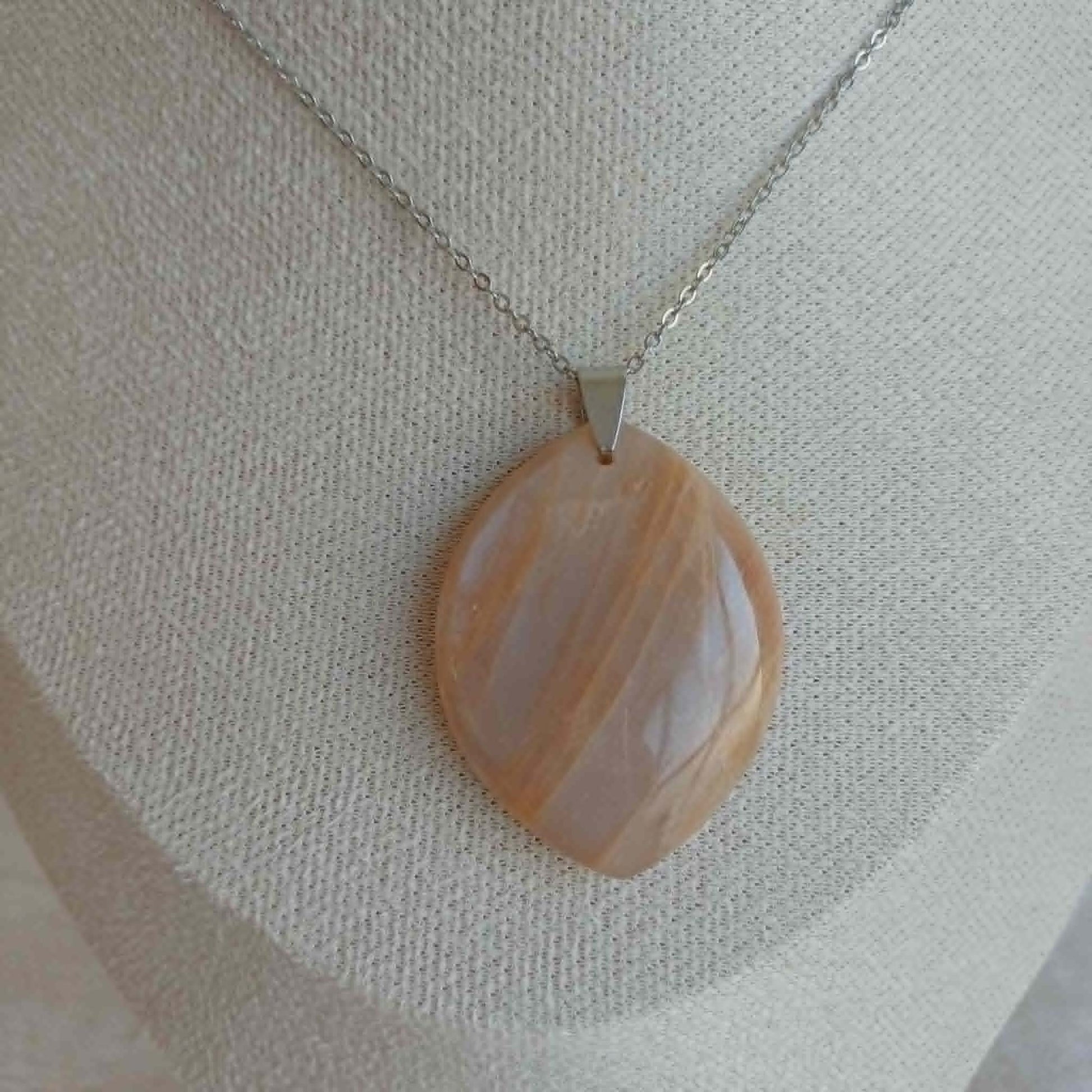 Pendentif Pierre de Lune (n°58) Perla Terra