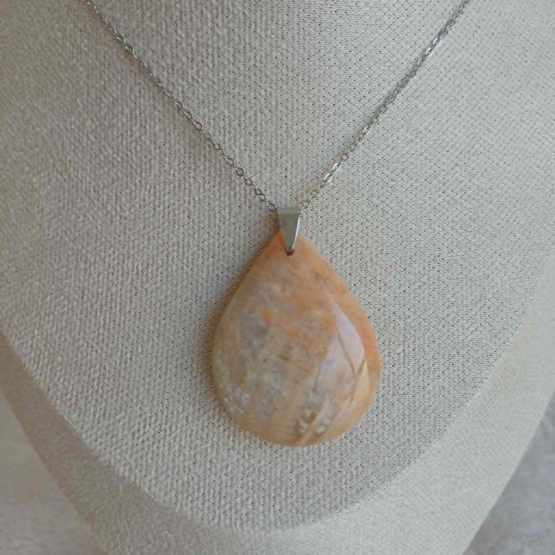 Pendentif Pierre de Lune (n°60) Perla Terra