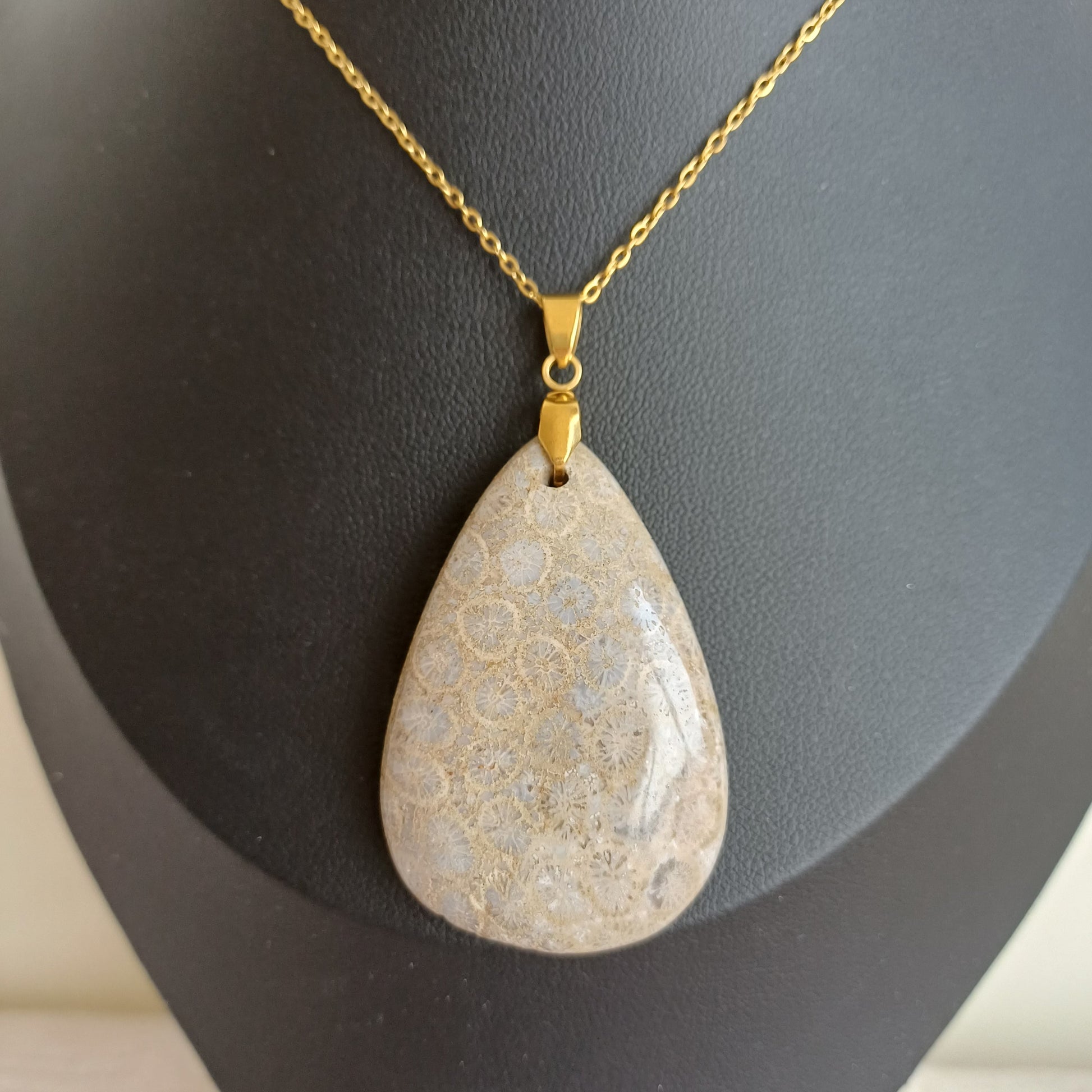 Pendentif Corail Fossile (n°28) Perla Terra