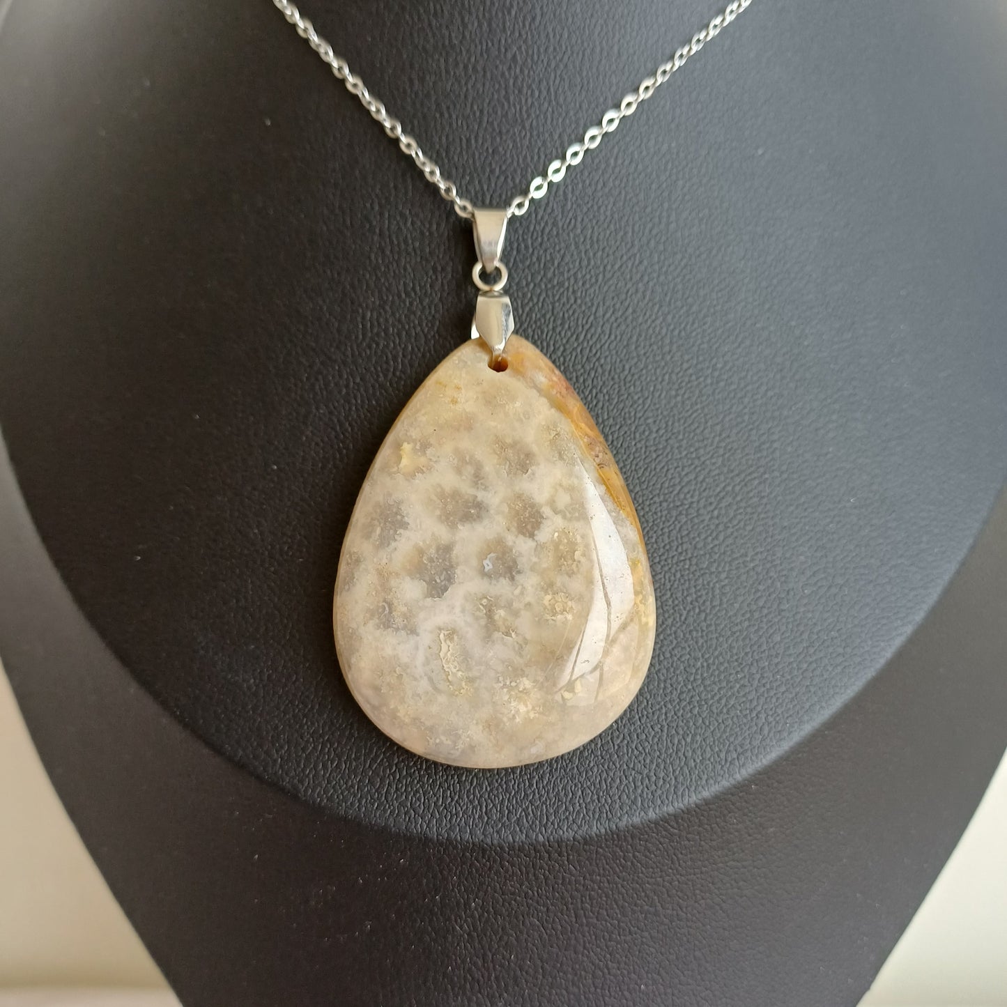 Pendentif Corail Fossile (n°33) Perla Terra