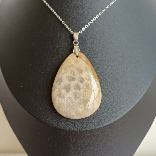 Pendentif Corail Fossile (n°33) Perla Terra