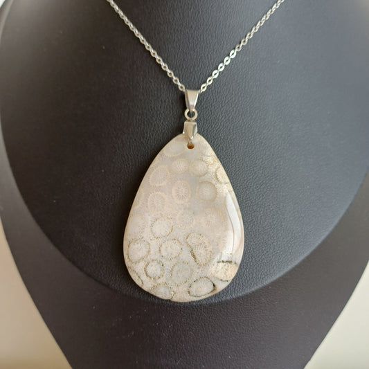 Pendentif Corail Fossile (n°35) Perla Terra